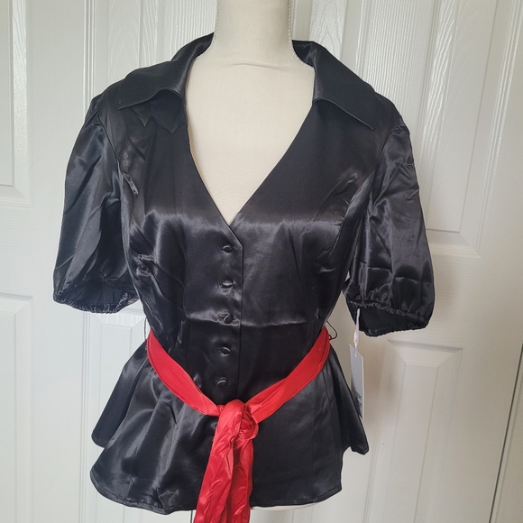 Unique Vintage Black and Red Lock & Key sashed blouse size 1X NWT - Picture 2 of 8